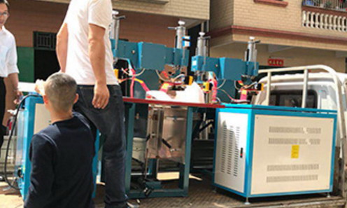 購買超聲波焊接機要注意售后服務