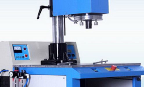 超聲波焊接機(jī)png