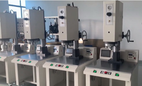 超聲波熔接機在車燈制作中的應用